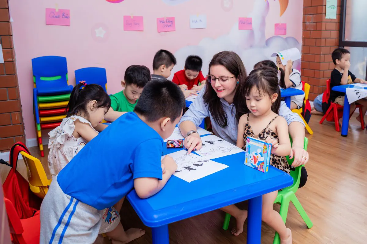 Khóa học tiếng Anh cho trẻ em SmartKids & SuperKids: Khởi đầu vượt trội, tương lai rực rỡ cùng VUS