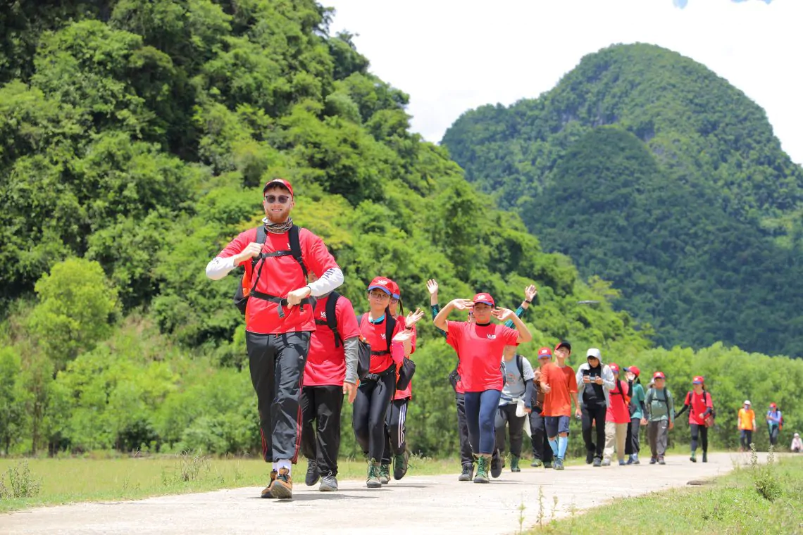 VUS Summer Edutainment Camp 2023: Ngắm ''view triệu đô'' Quảng Bình, mở ra hành trình khôn lớn!